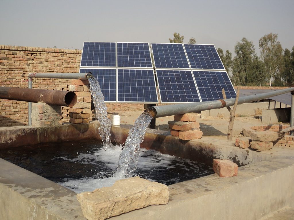 solar water pump (1)